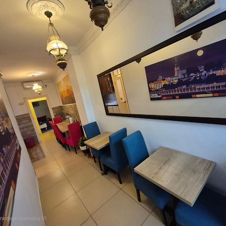 Authentic Belgrade Centre Hostel - Only Private Rooms Kültér fotó