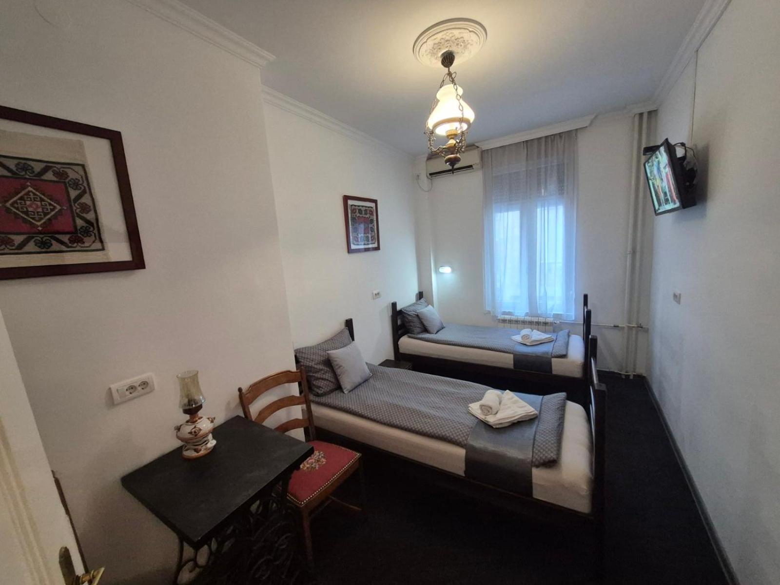 Authentic Belgrade Centre Hostel - Only Private Rooms Kültér fotó